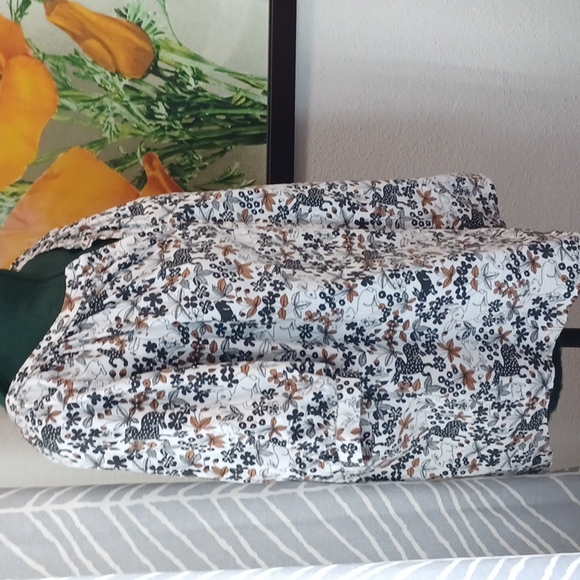 LOFT Outlet animal print blouse - Picture 7 of 10